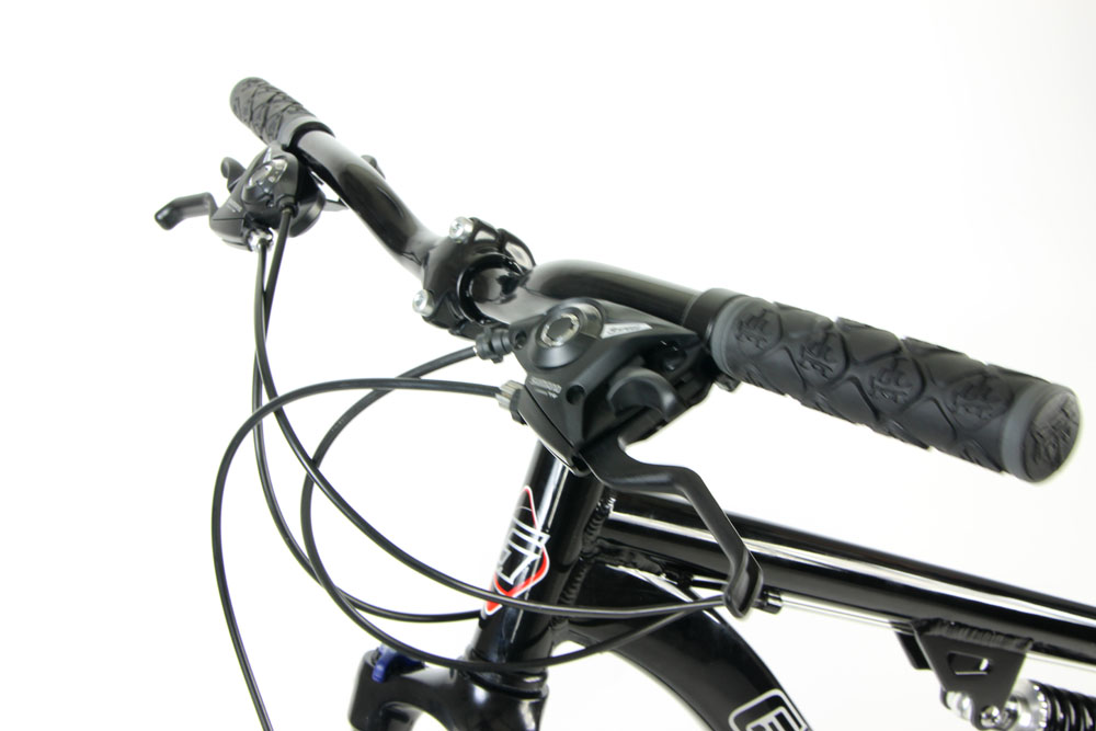 sample-fsx275ltd-blk-10